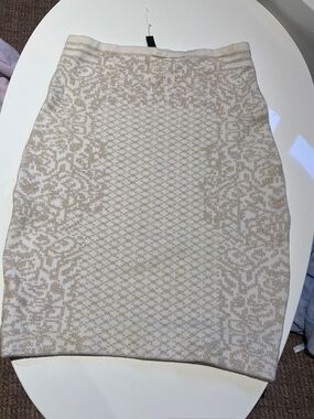 Marciano Cream Patterned Knit Pencil Skirt
